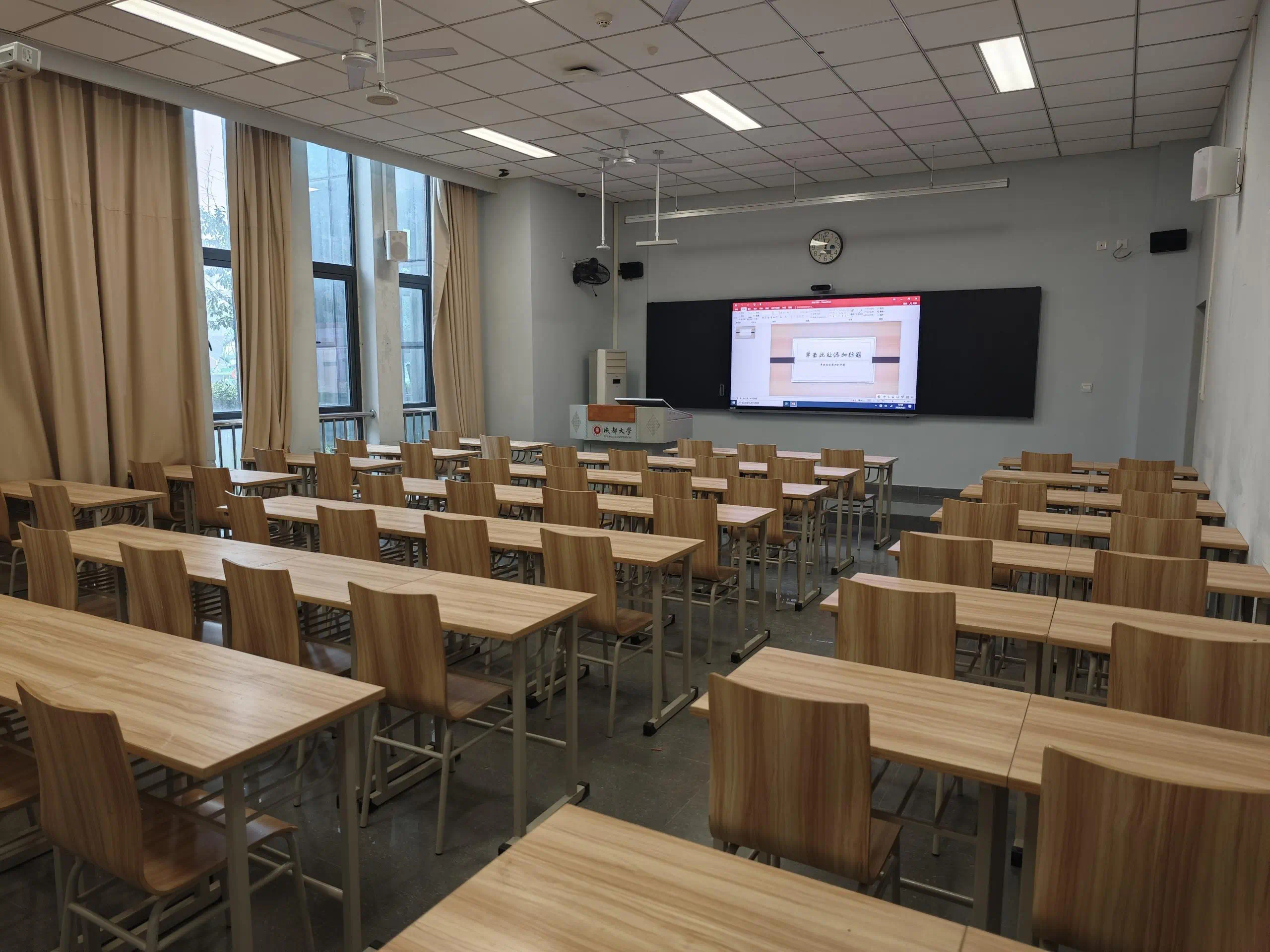 新春献礼！裂石影音助力成都大学开启智慧教学模式